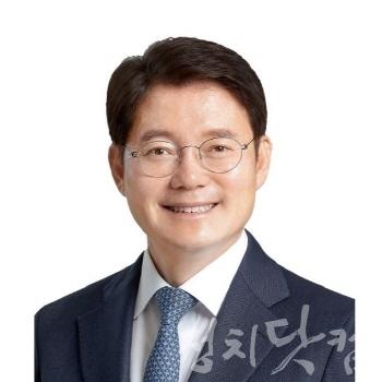 [크기변환]김수흥 의원 더불어 익산.jpg