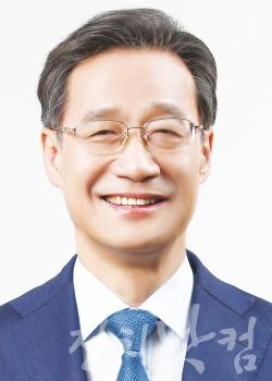 유동수 의원.jpg